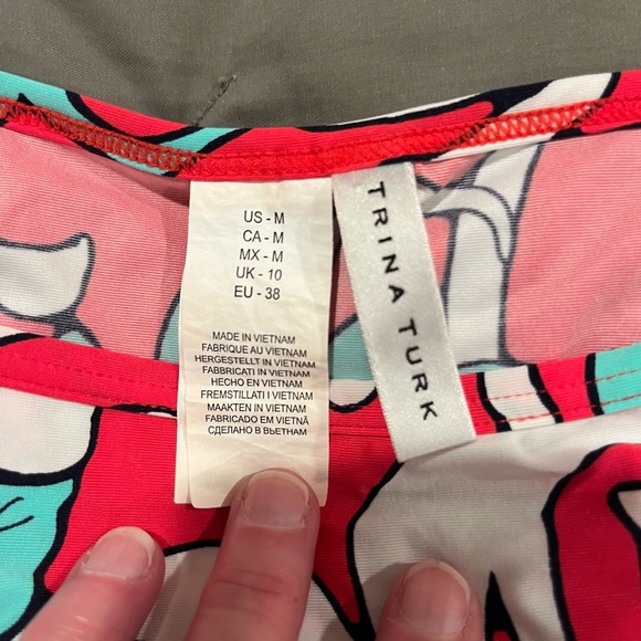 Trina Turk Beach Coverup/Dress - Picture 4 of 7